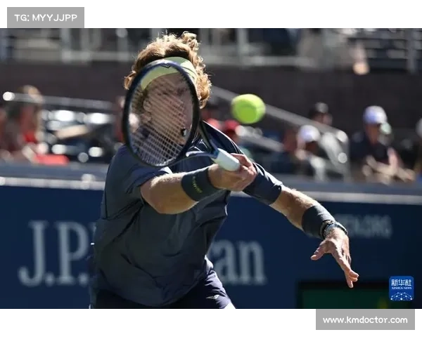 美网苦战五盘黄泽林不敌卢布列夫遗憾止步第四轮 美网苦战五盘黄泽林不敌卢布列夫遗憾止步第四轮